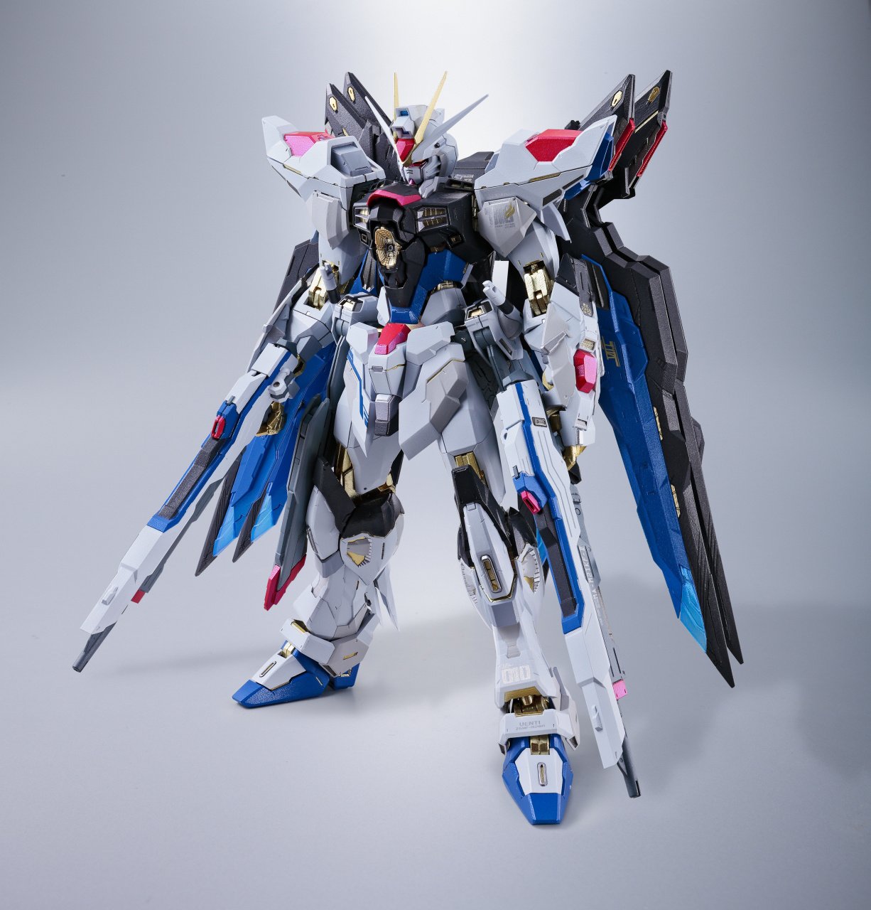 Metal Build Mobile Suit Gundam Seed Destiny Strike Freedom Gundam