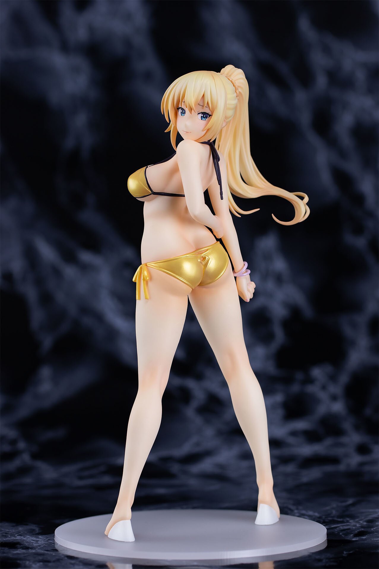 darkness swimsuit figma