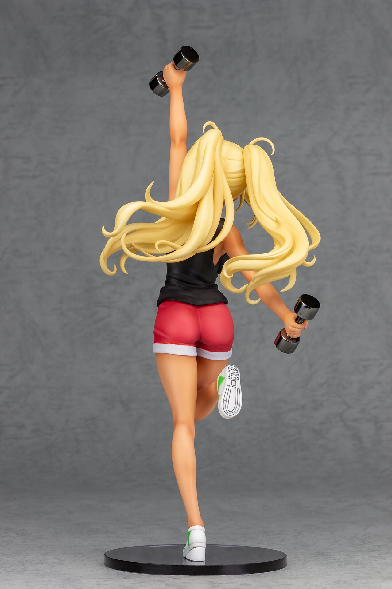 How Heavy Are the Dumbbells You Lift? Hibiki Sakura 1/7 Scale Figure ...