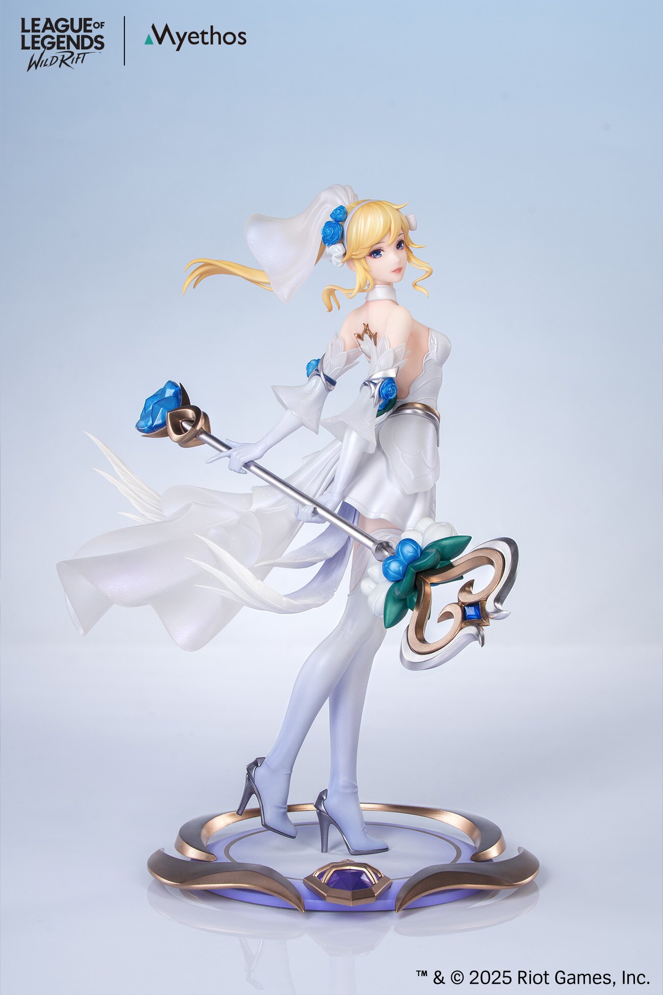 Gift+ League of Legends: Wild Rift Crystal Rose Lux 1/8 Scale
