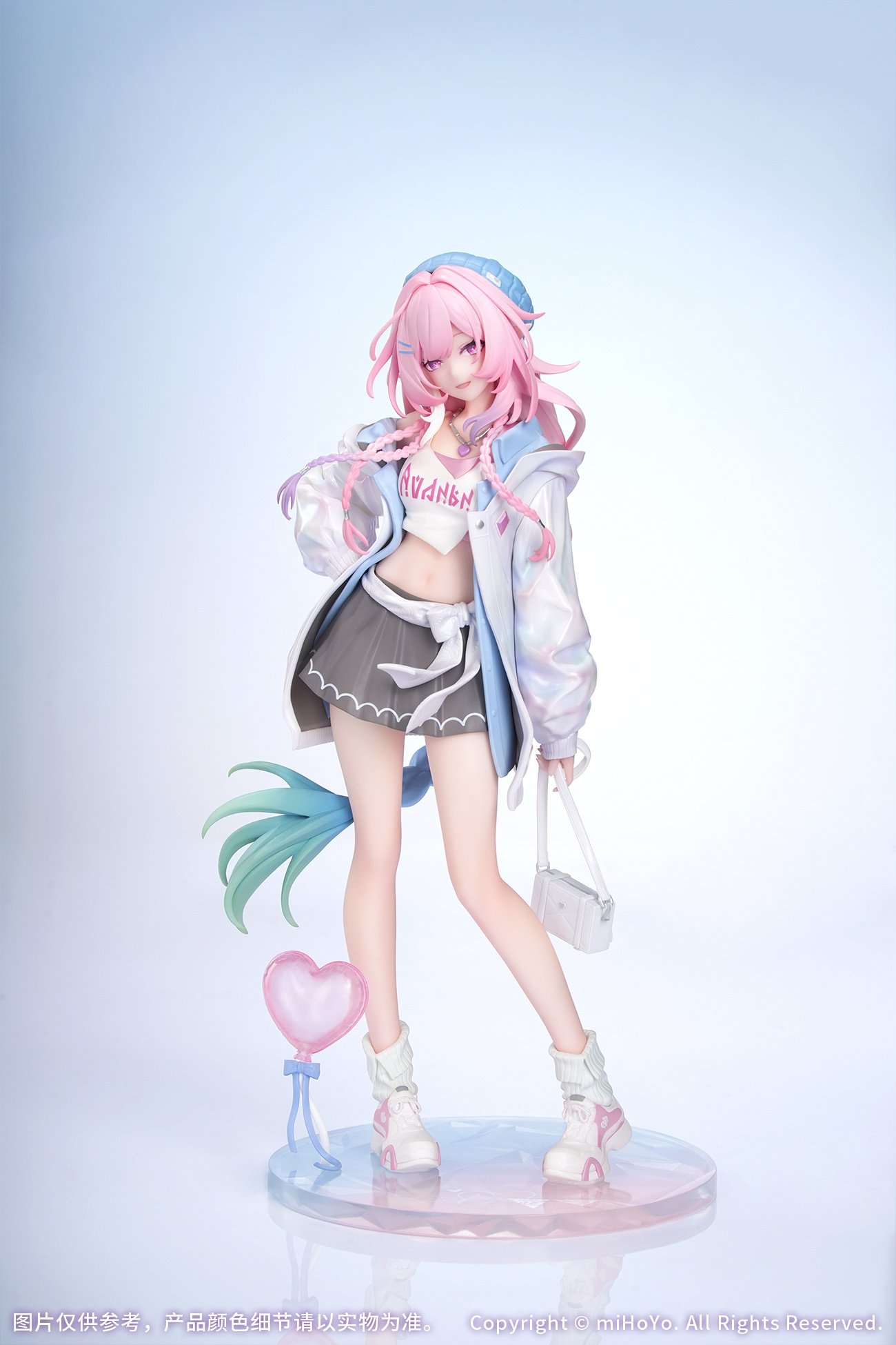 Cyrene Wonderful Holiday Ver. - tampilan belakang