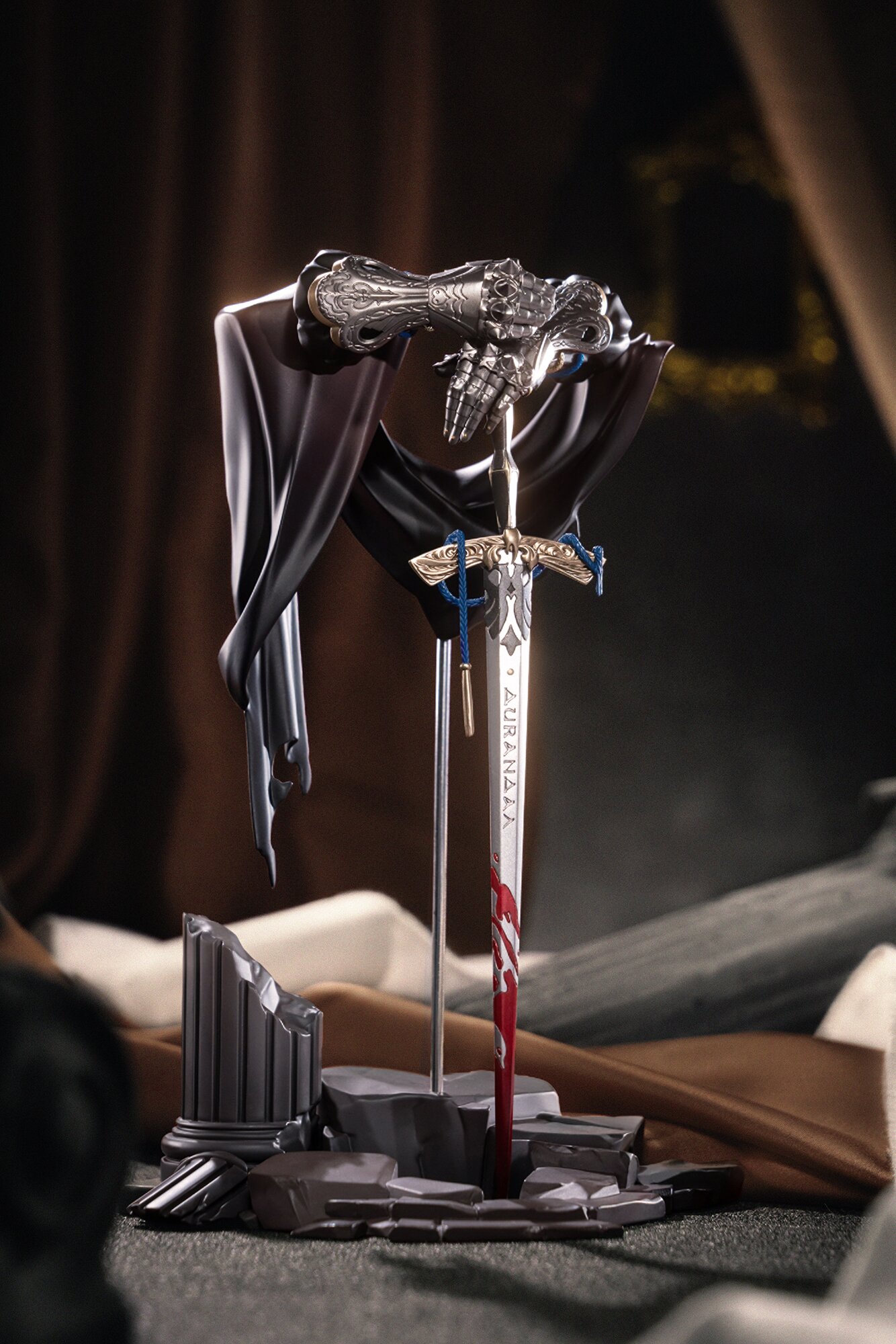 LIMEPIE Series Reverse: 1999 A Knight Non-Scale Figure: Apex