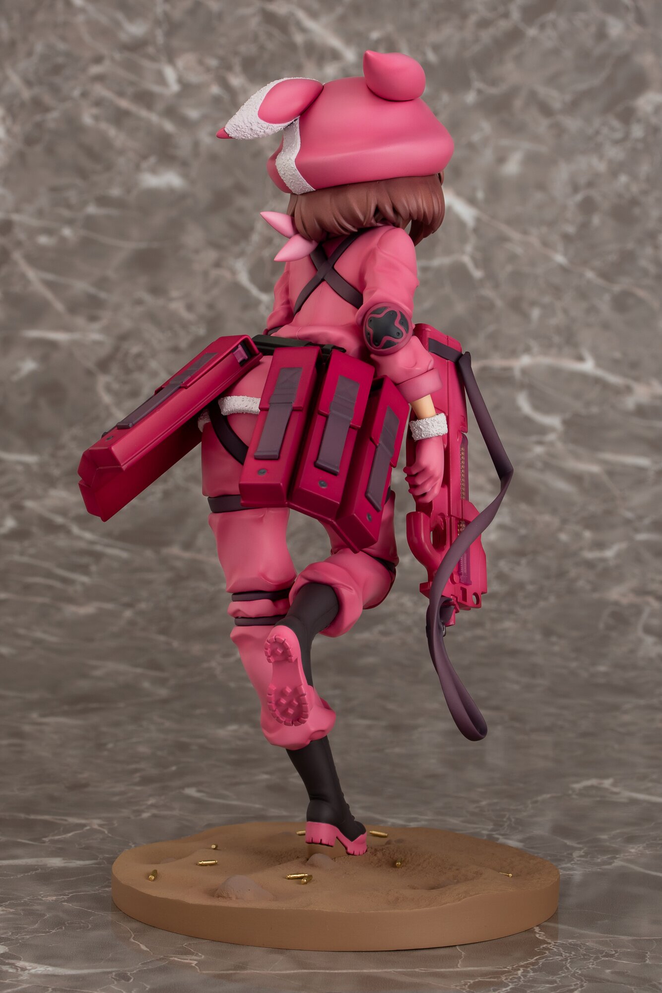 Sword Art Online Alternative: Gun Gale Online Llenn: Desert
