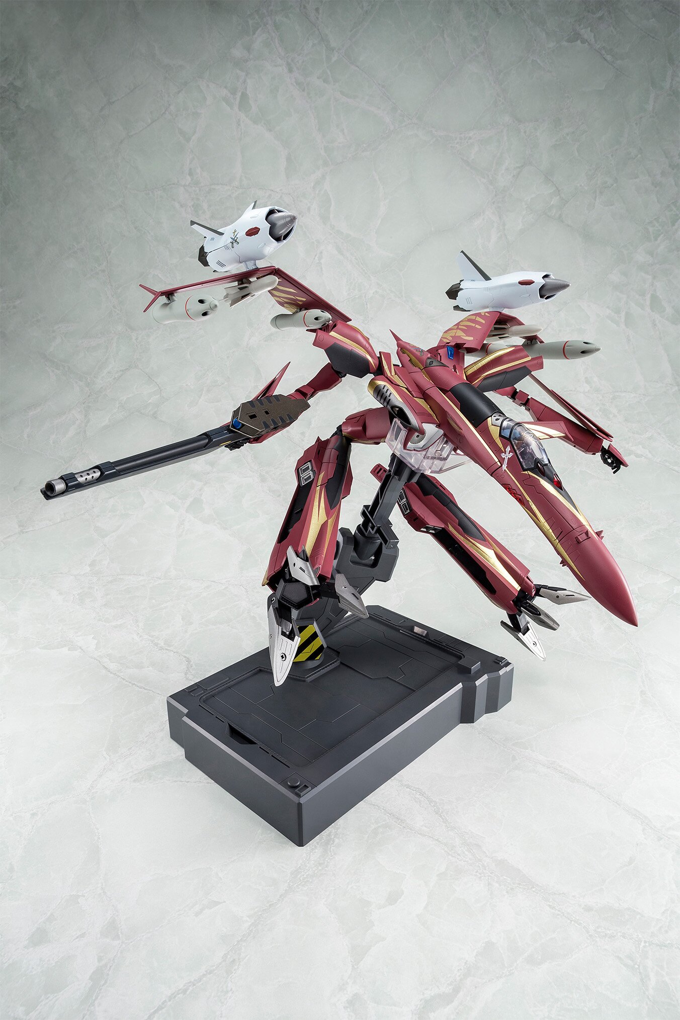 Macross Zero Perfect Trance SV-51 Gamma Nora Polyansky Model Final