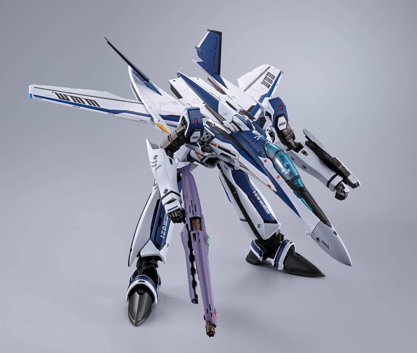 DX Chogokin Macross Frontier VF-25 Messiah Valkyrie Worldwide