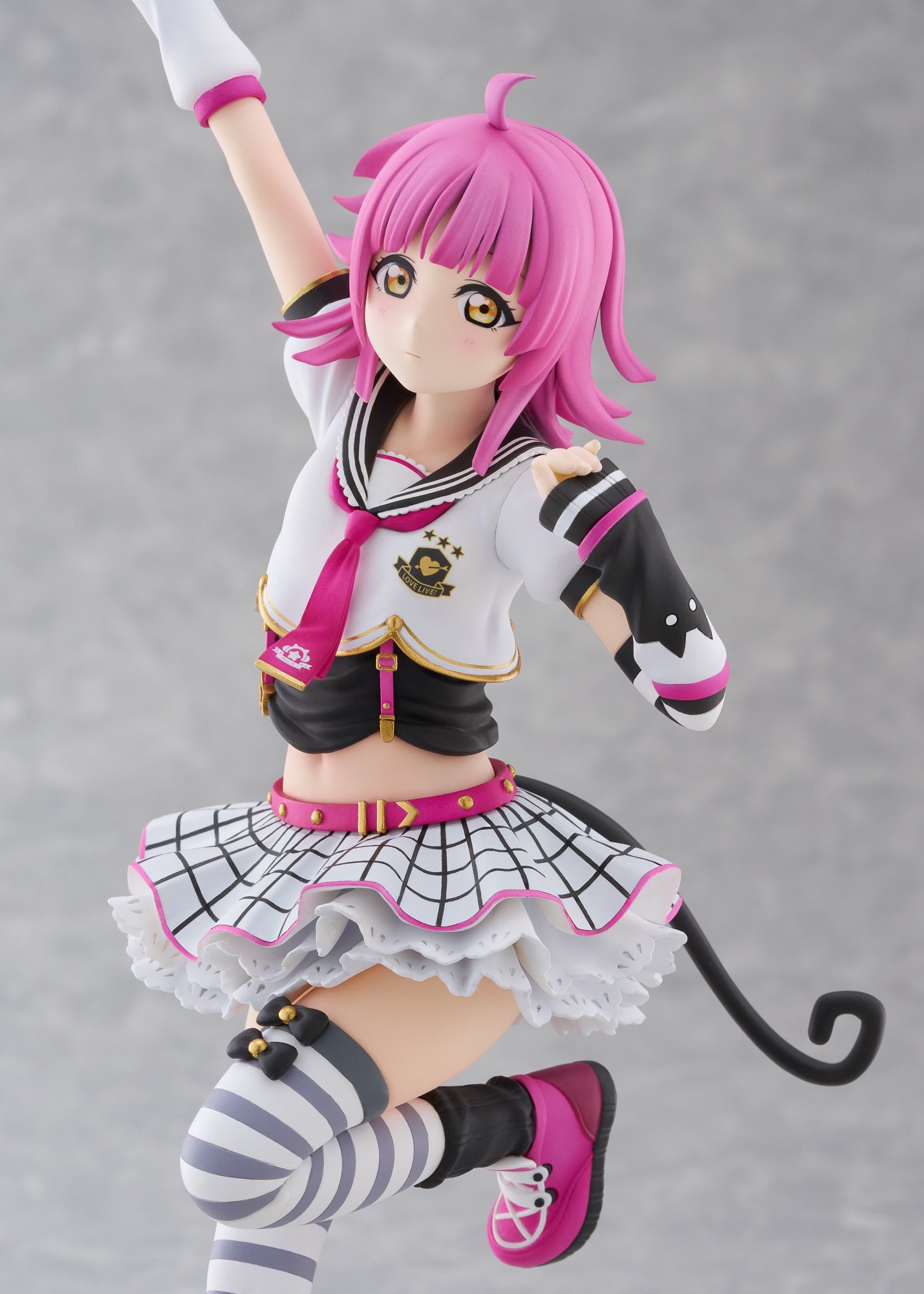 Love Live! Nijigasaki High School Idol Club Rina Tennoji 1/7 Scale
