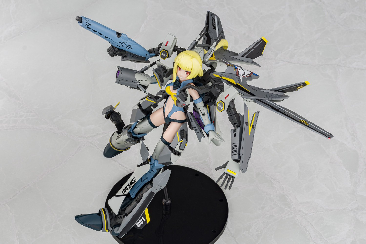 Variable Fighter Girls Macross Frontier VF-25S Super Messiah: Aoshima