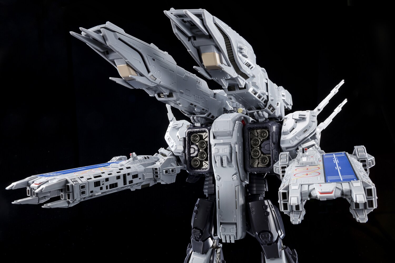 やまと 1/3000 SDF-1 マクロス Yamato 1/3000 Scale SDF-1 Macross Review - YouTube