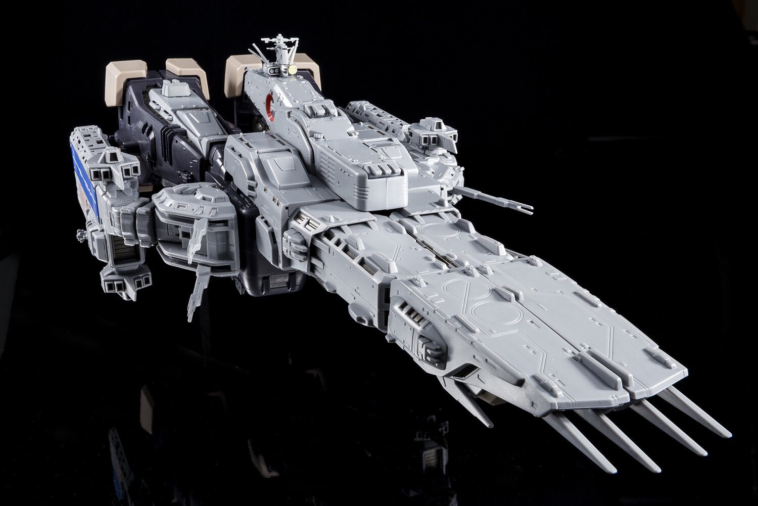 Macross: Do You Remember Love? SDF-1 Macross 1/3000 Scale