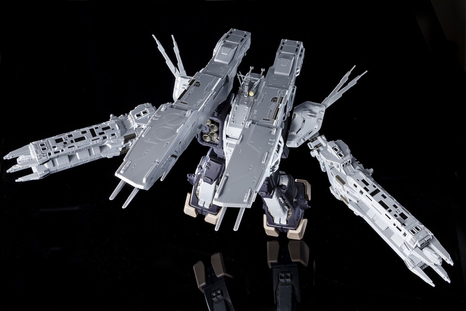 Macross: Do You Remember Love? SDF-1 Macross 1/3000 Scale