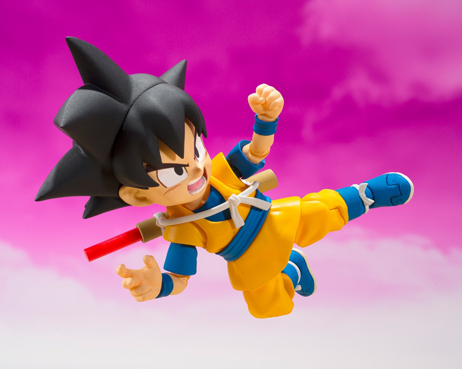 SON Goku ミニ　DAIMA Amazon.com: TAMASHII NATIONS - Dragon Ball DAIMA - Son Goku