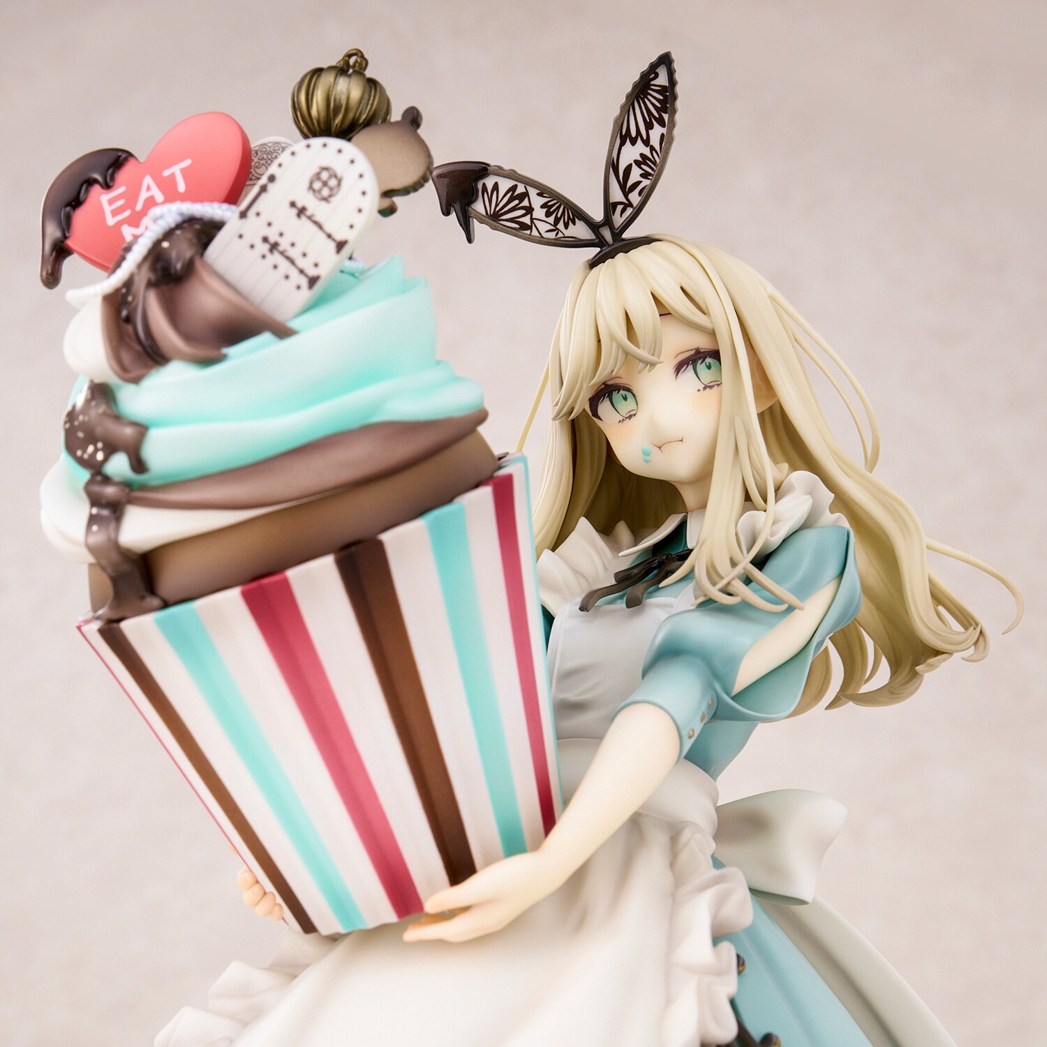 ダイヤモンドアートクラブ キット Alice in Wonderland｜Yahoo