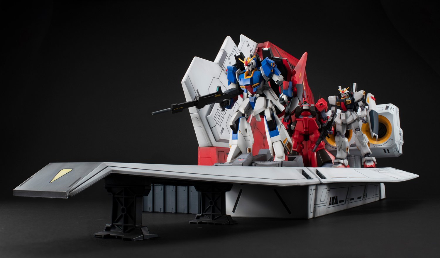 GUNDAM WAR10th NAHEL ARGAMAセット Realistic Model Series Mobile Suit Z Gundam (1/144 HG Series