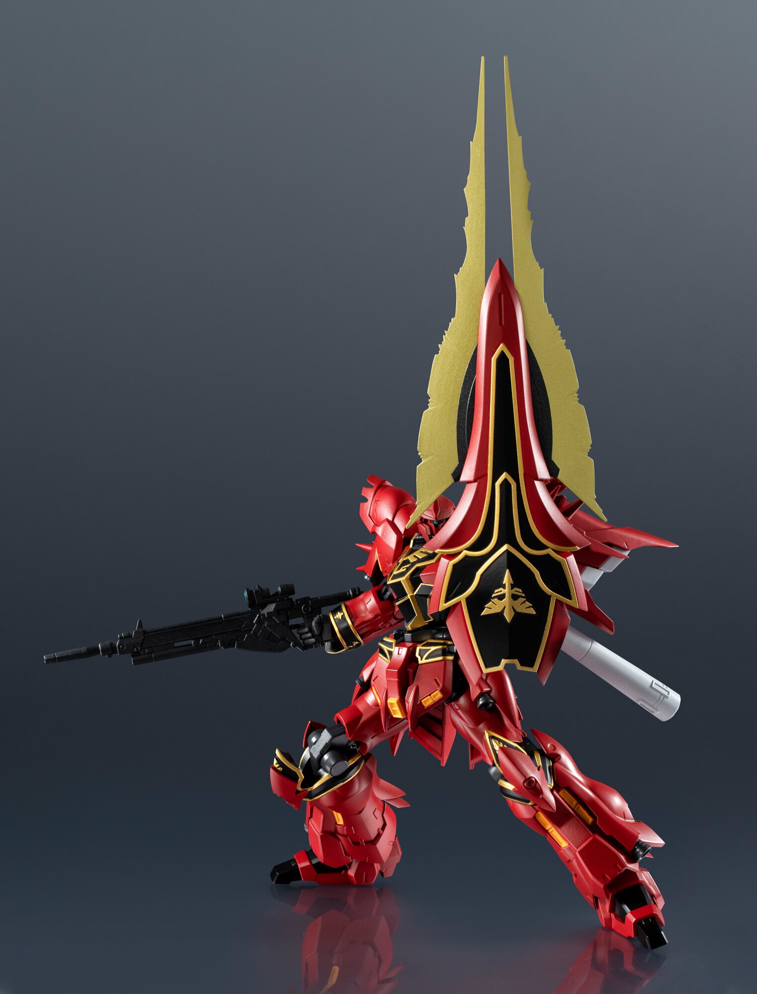 Gundam Universe Mobile Suit Gundam MSN-06S Sinanju: Bandai - Tokyo