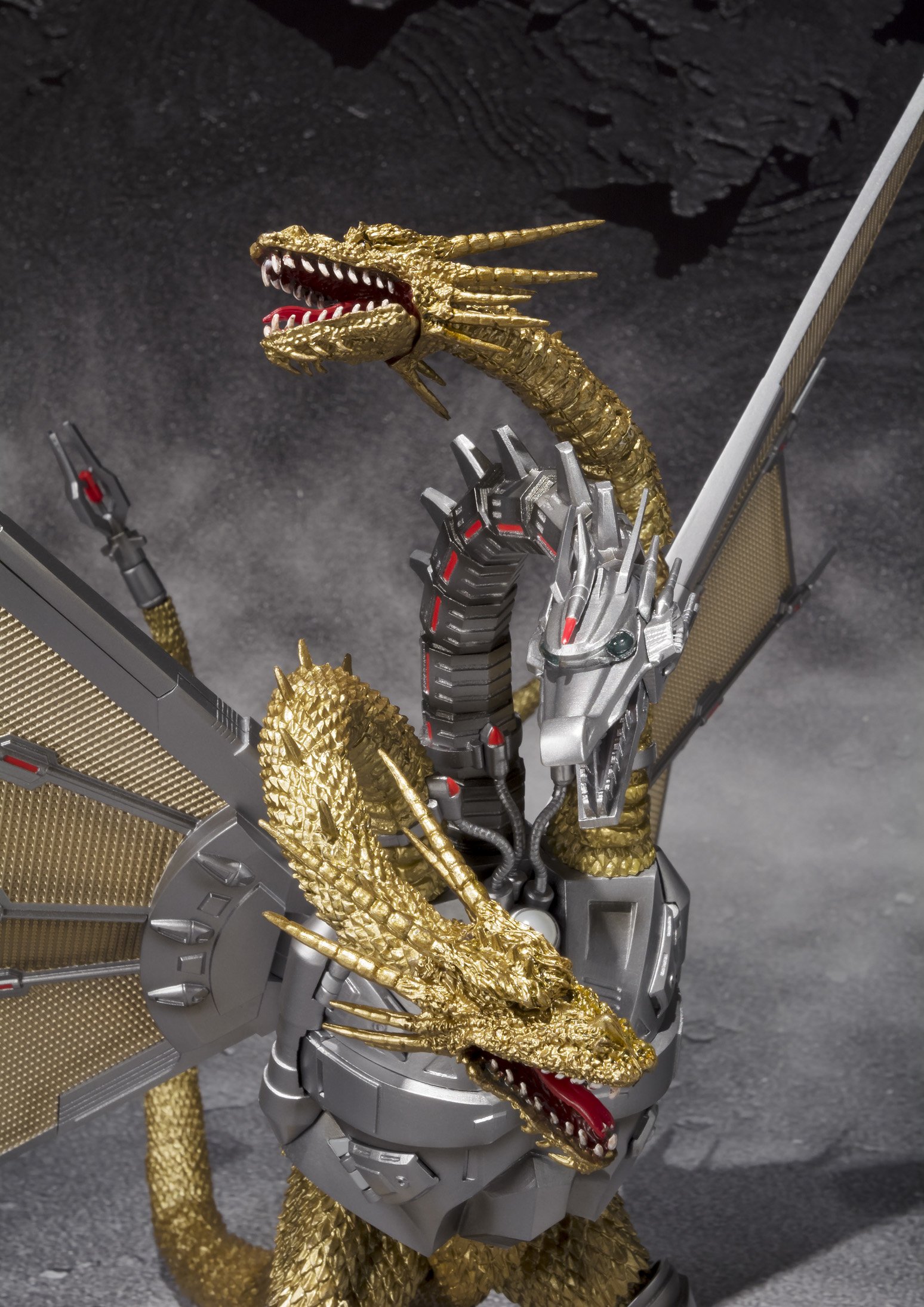 S.H.MonsterArts Mecha-King Ghidorah: Bandai - Tokyo Otaku Mode (TOM)