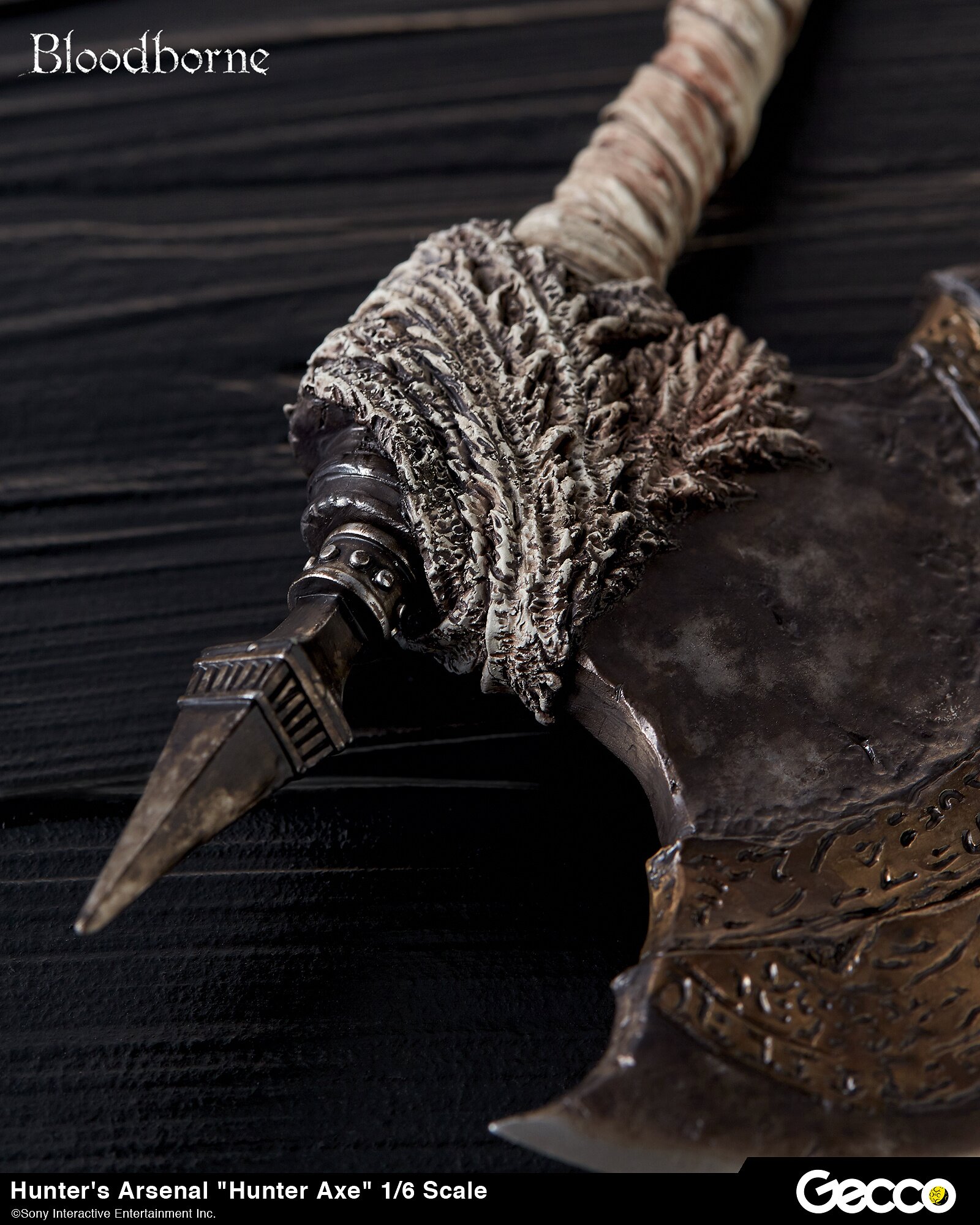 Bloodborne Hunter's Arsenal: Hunter Axe 1/6 Scale Weapon