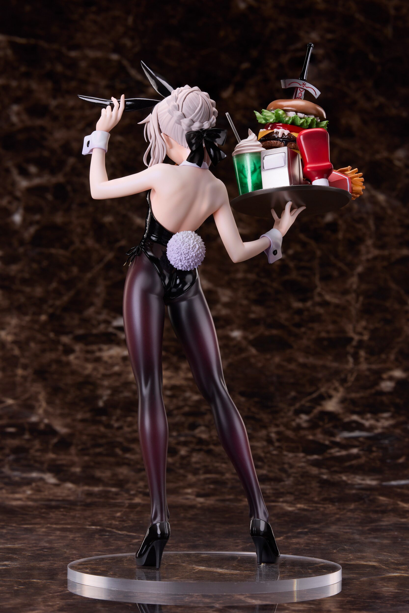 Fate-T-Harlaown BUNNY Ver. フィギュア1/4 バニー Amazon.co.jp: 魔法少女リリカルなのはStrikerS フェイト・T