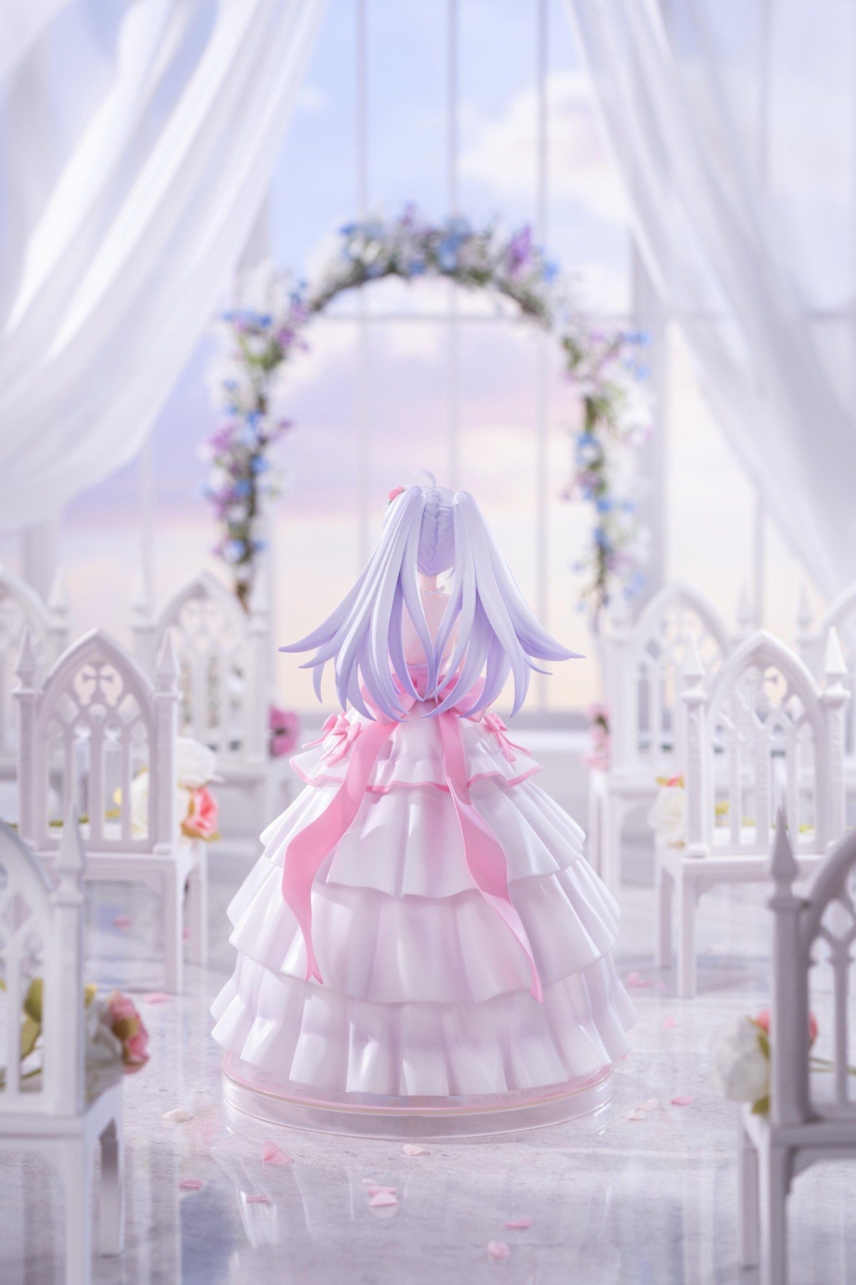 Plastic Memories Isla: Wedding Dress Ver. 1/7 Scale Figure - Tokyo