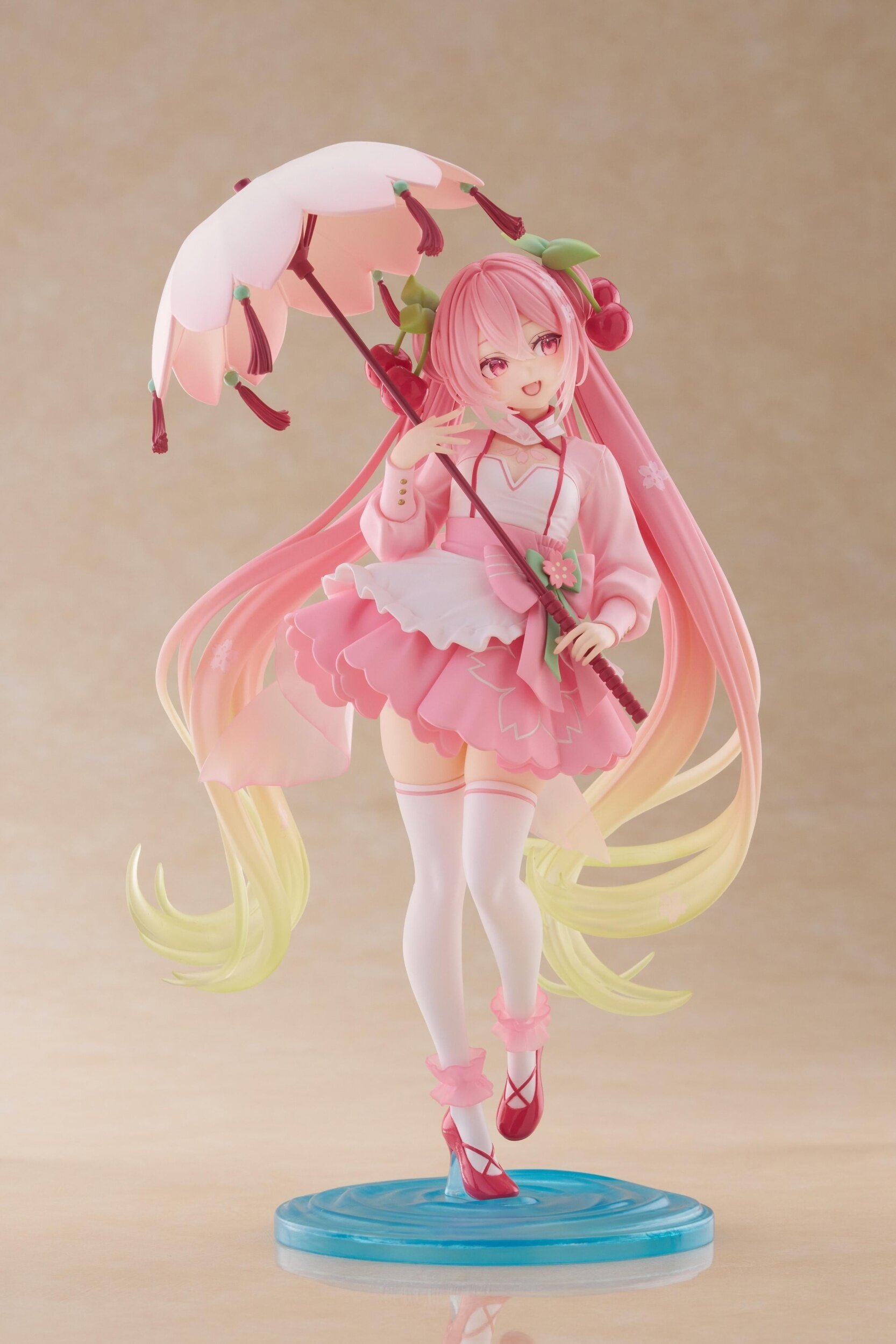 Artist Masterpiece Figure+ Sakura Miku: Sakura Dress Ver. - Tokyo Otaku ...