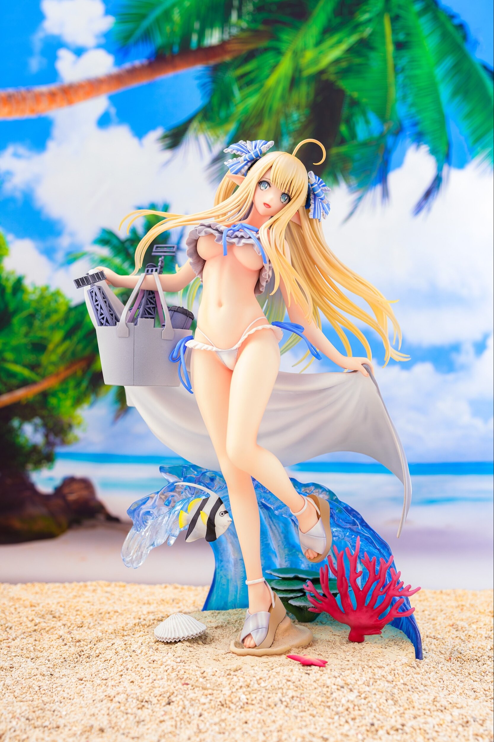 Azur Lane Centaur: Beachside Undine Ver. 1/6 Scale Figure: Daiki Kougyou  13% OFF - Tokyo Otaku Mode (TOM)