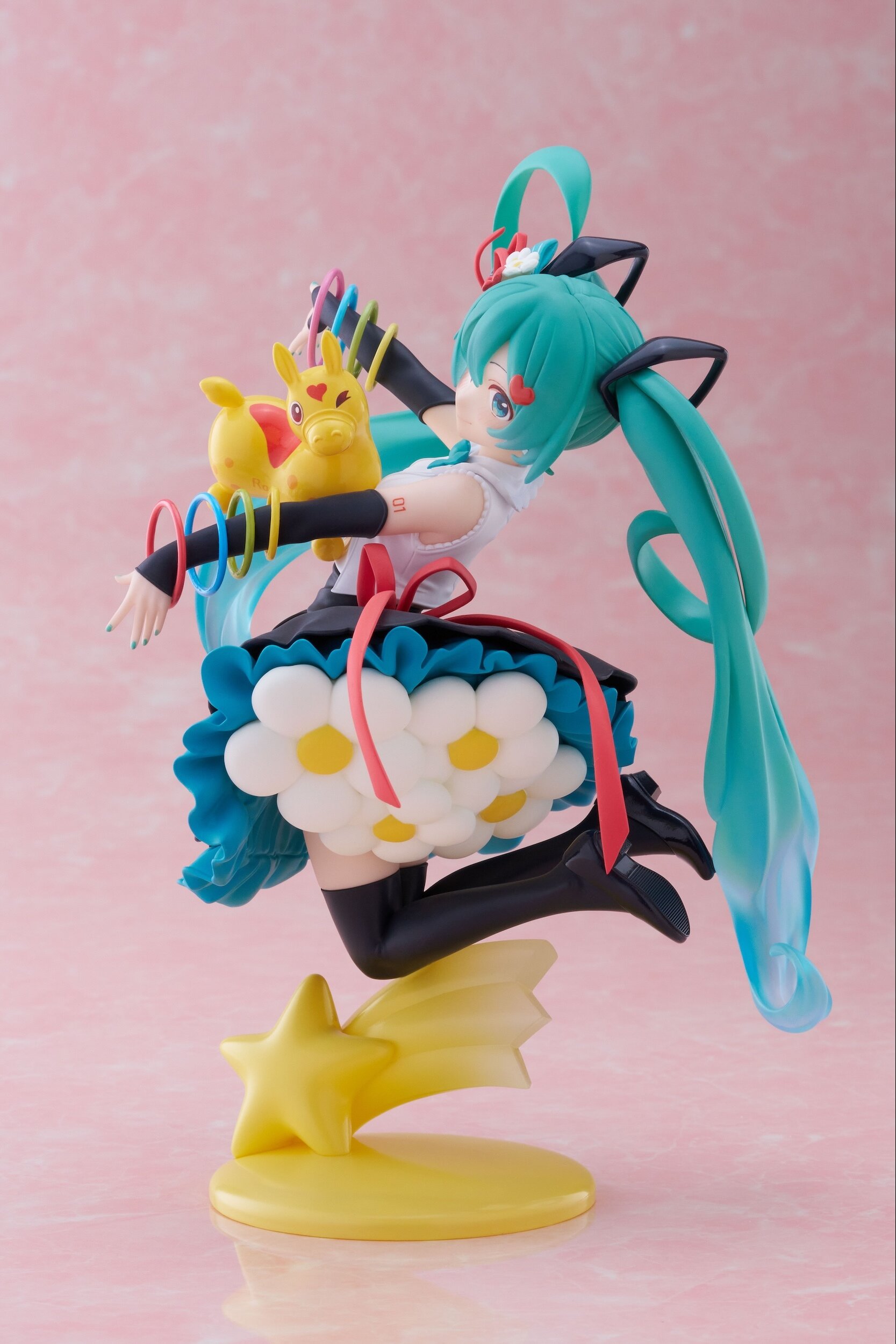 Artist Masterpiece Figure+ Hatsune Miku x Rody: 39 / Thank You Ver. (Re ...