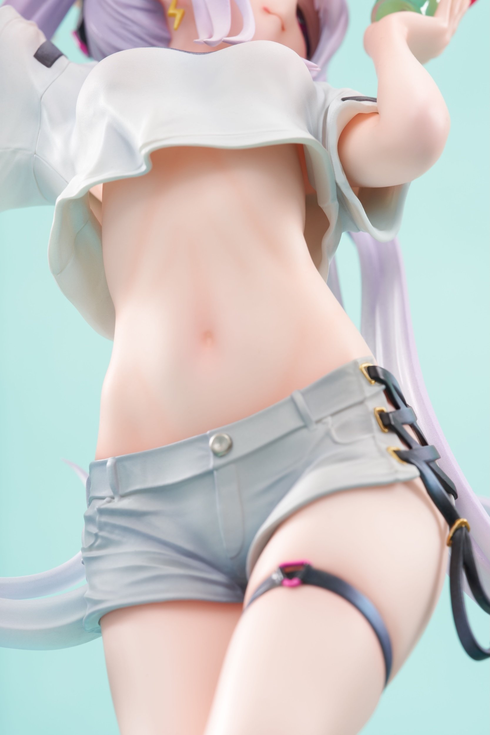 Mignon Illustration Spark: Deluxe Edition 1/7 Scale Figure: Hobby