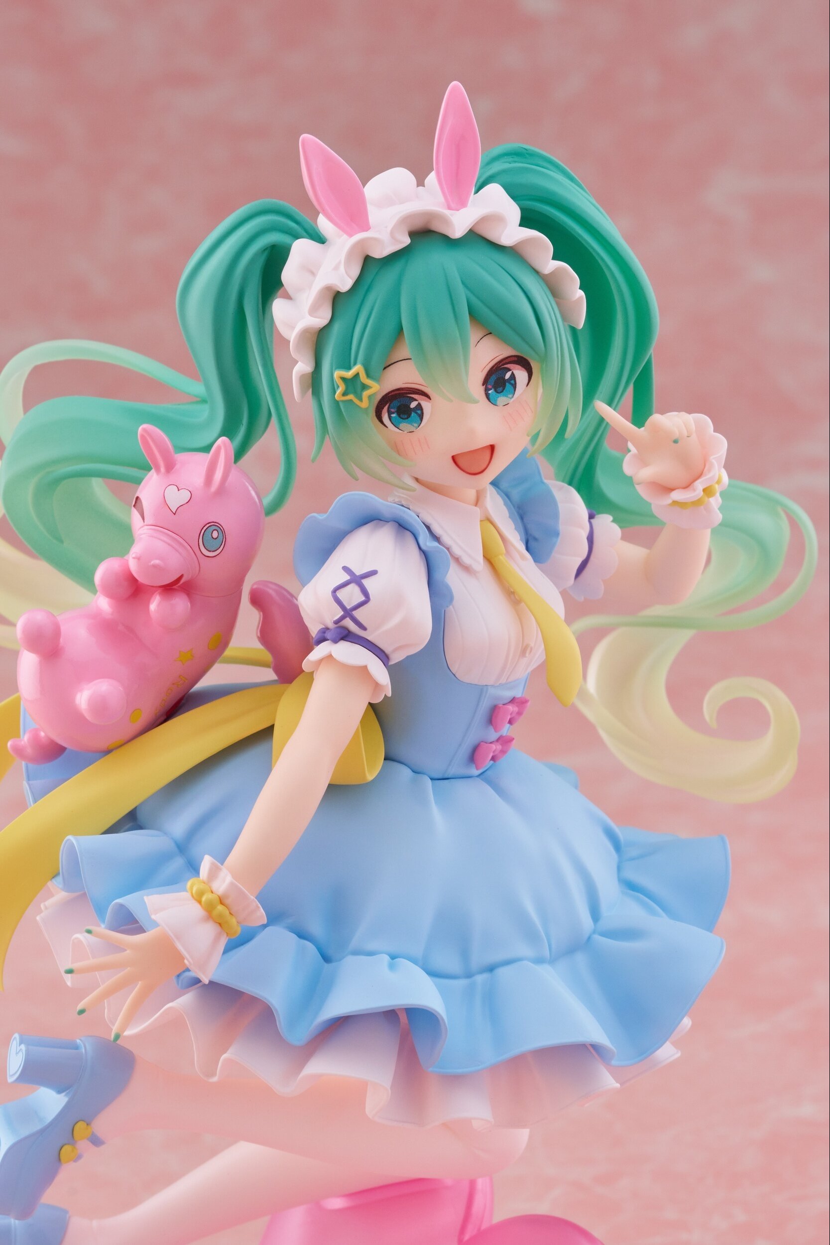 Artist Masterpiece Figure+ Hatsune Miku x Rody: Fairy Tale Ver.: Taito ...