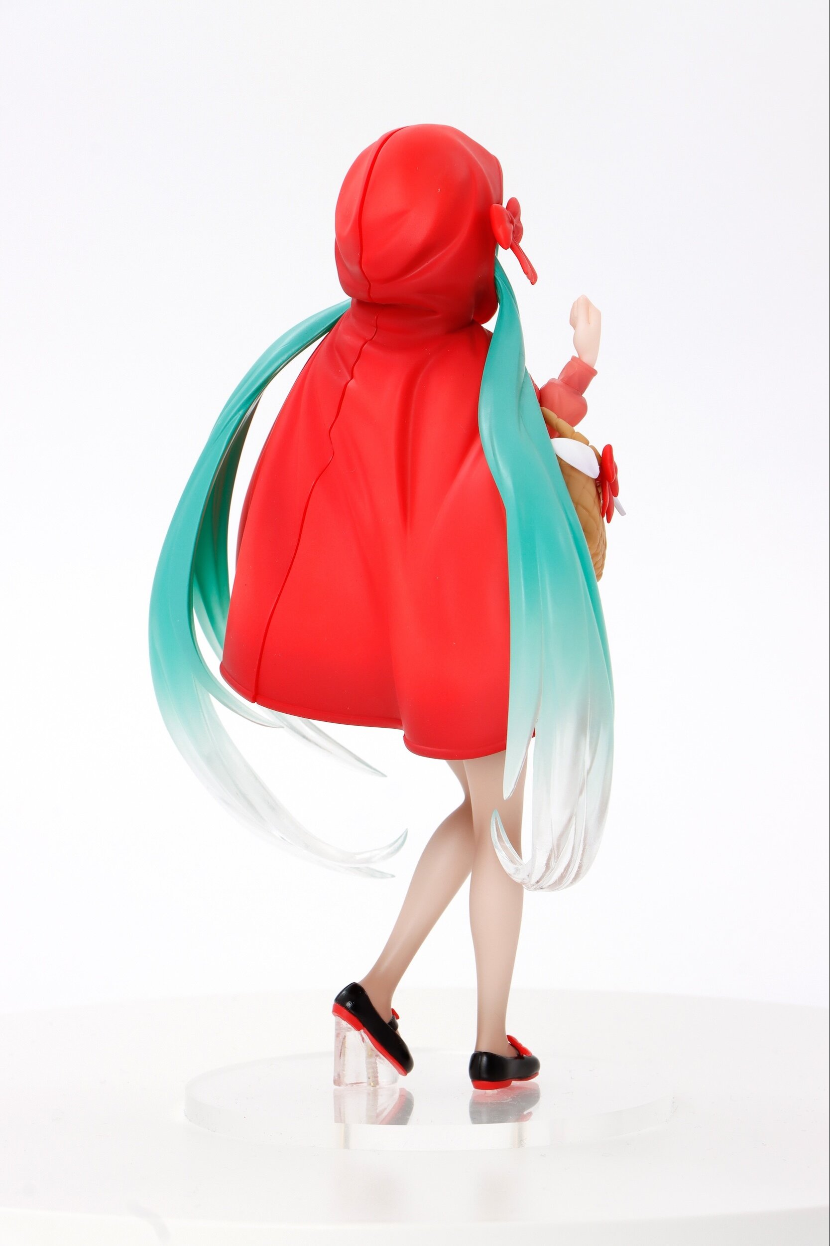 Wonderland Figure Hatsune Miku: Little Red Riding Hood (Re
