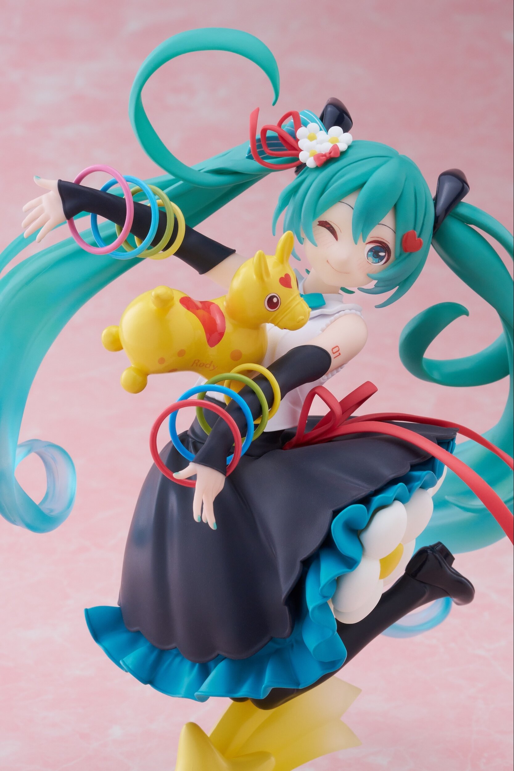 Artist Masterpiece Figure+ Hatsune Miku x Rody: 39 / Thank You Ver. (Re ...