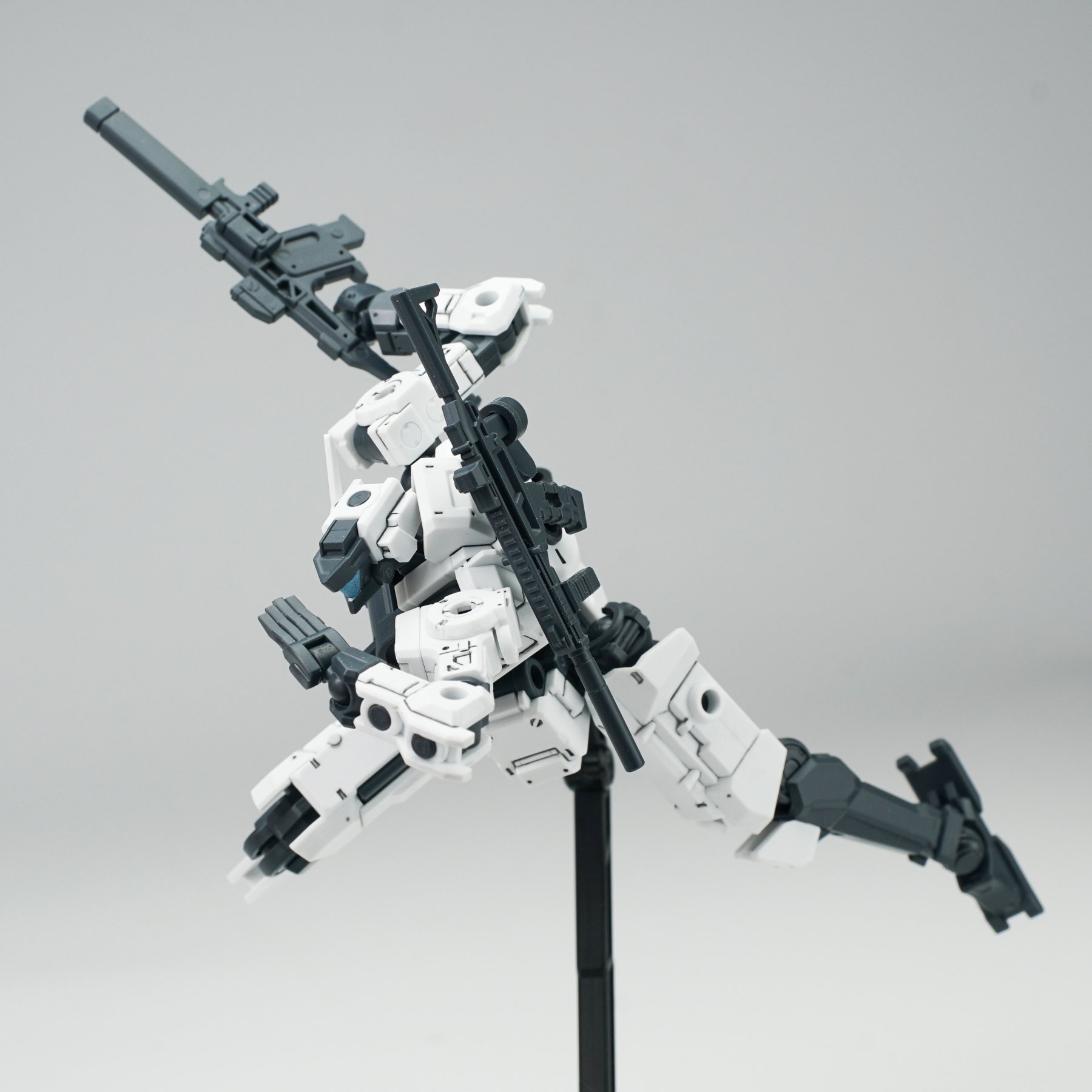 3 Min Project Series Fenrir (White) 1/18 Scale Plastic Model Kit