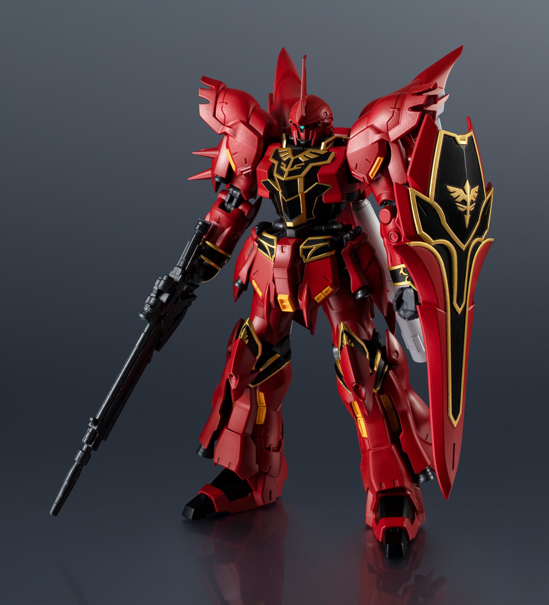 Gundam Universe Mobile Suit Gundam MSN-06S Sinanju: Bandai - Tokyo