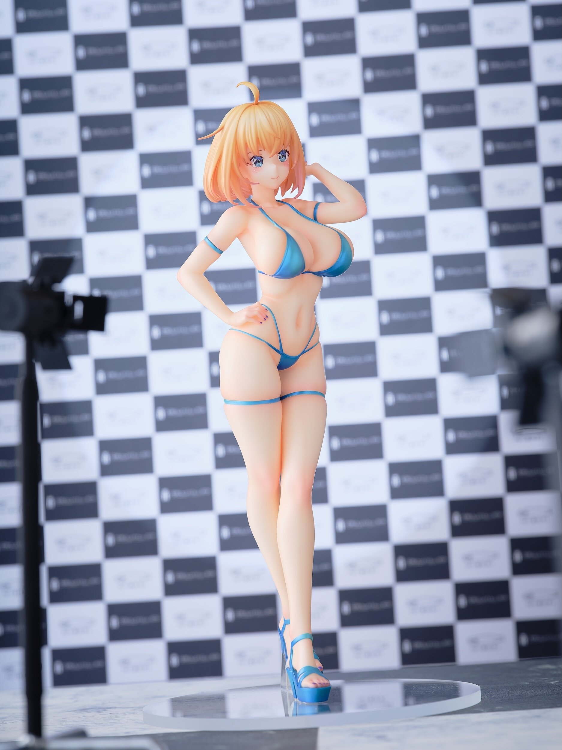 Sakura Sophia F. Shirring: Bikini Ver. 1/6 Scale Figure Sakura Sophia F. Shirring: Bikini Ver. 1/6 Scale Figure