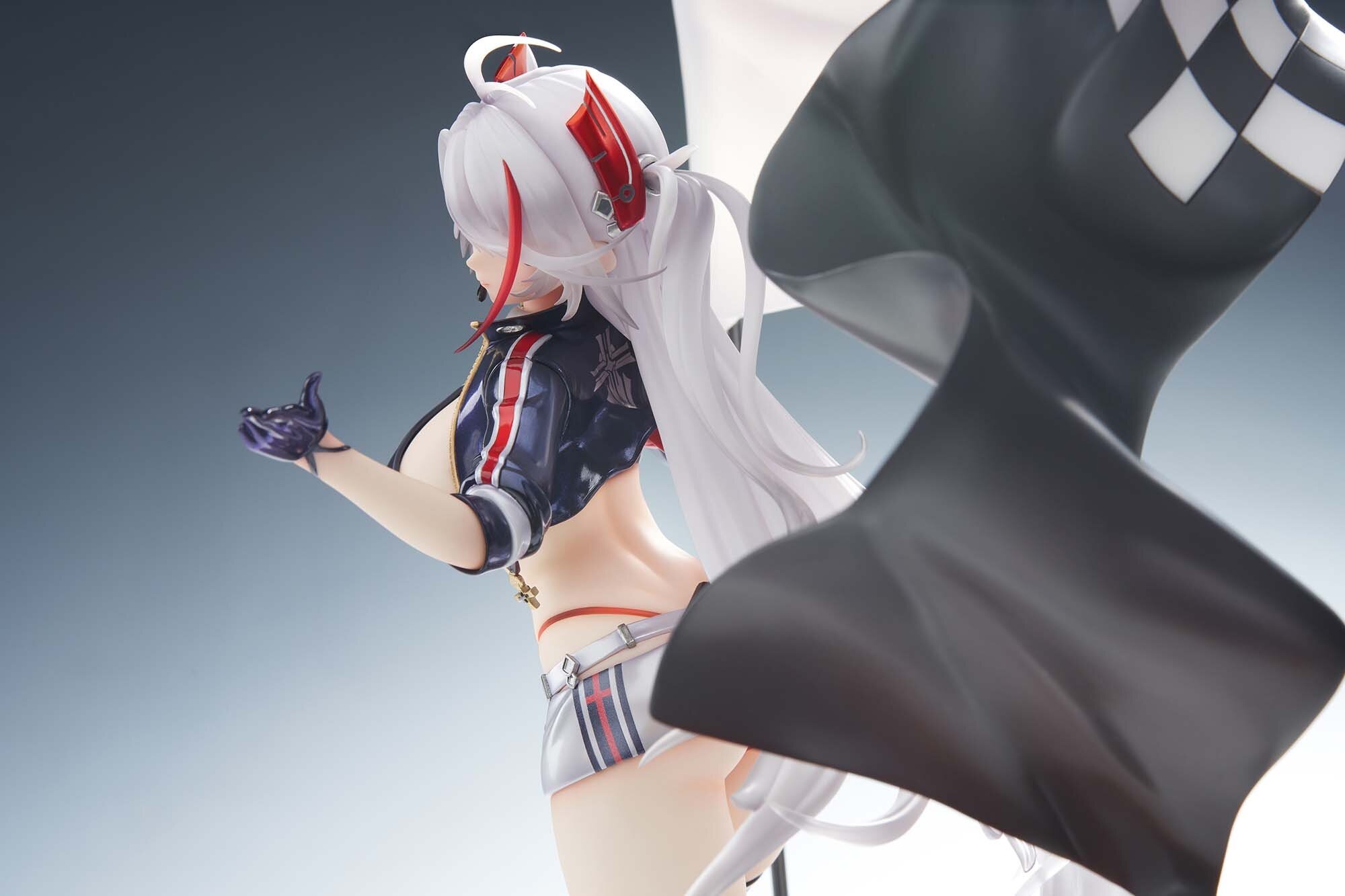 Azur Lane Prinz Eugen: Final Lap Ver. 1/7 Scale Figure - Tokyo Otaku Mode  (TOM)