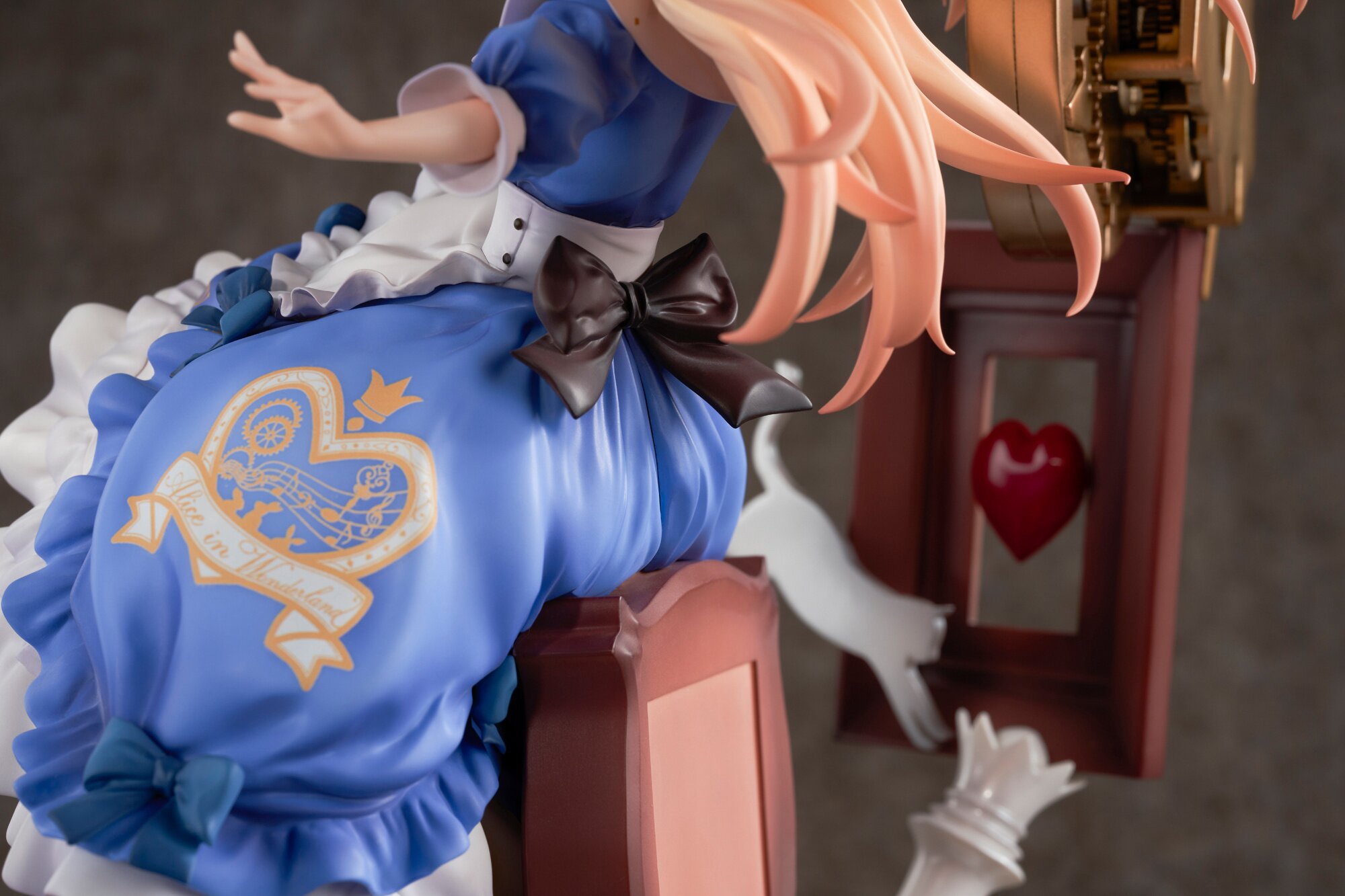 Alice in Dreamland Moment Into Dreams Alice Riddle 1/7 Scale