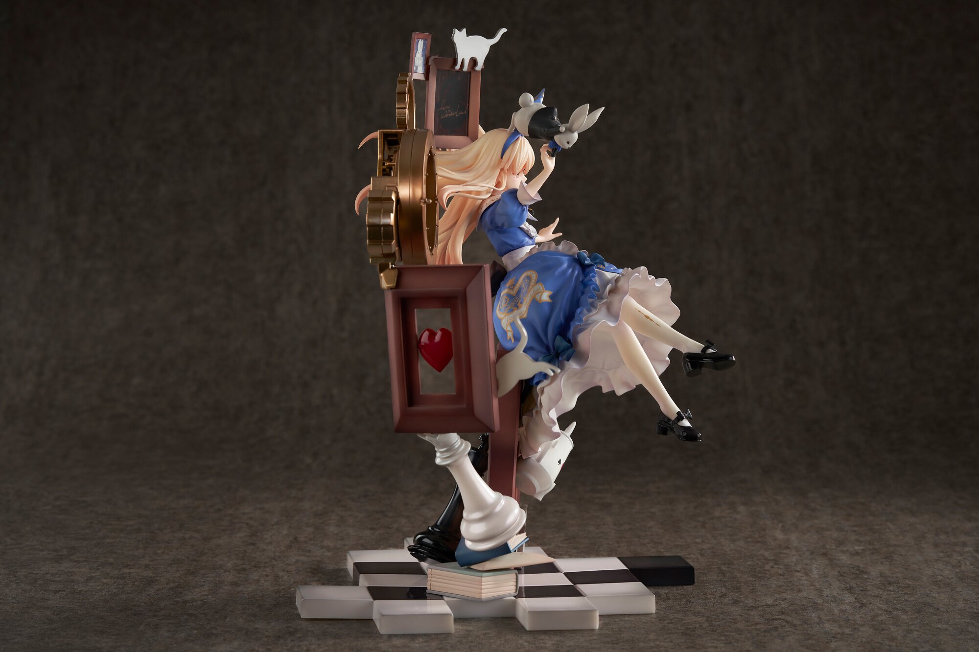 Alice in Dreamland Moment Into Dreams Alice Riddle 1/7 Scale