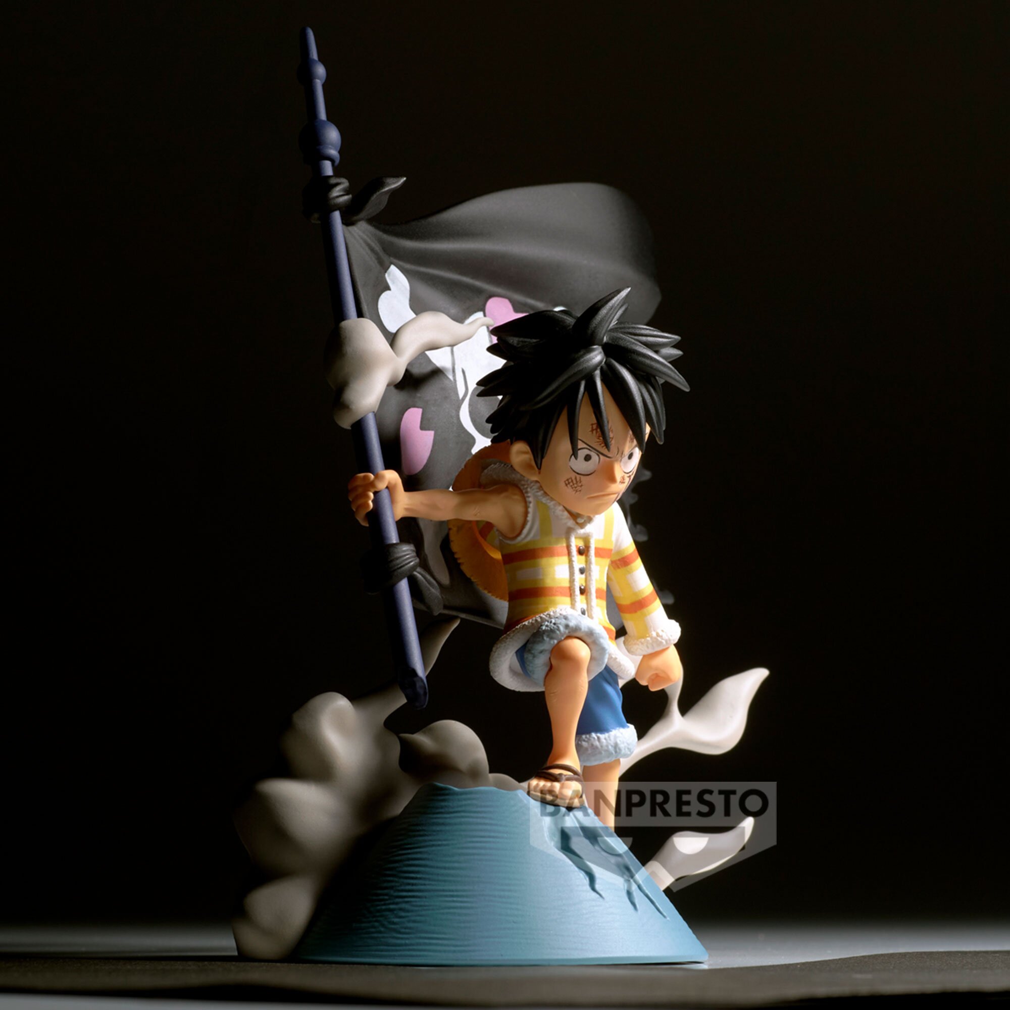 World Collectable Figure One Piece Log Stories Monkey D. Luffy
