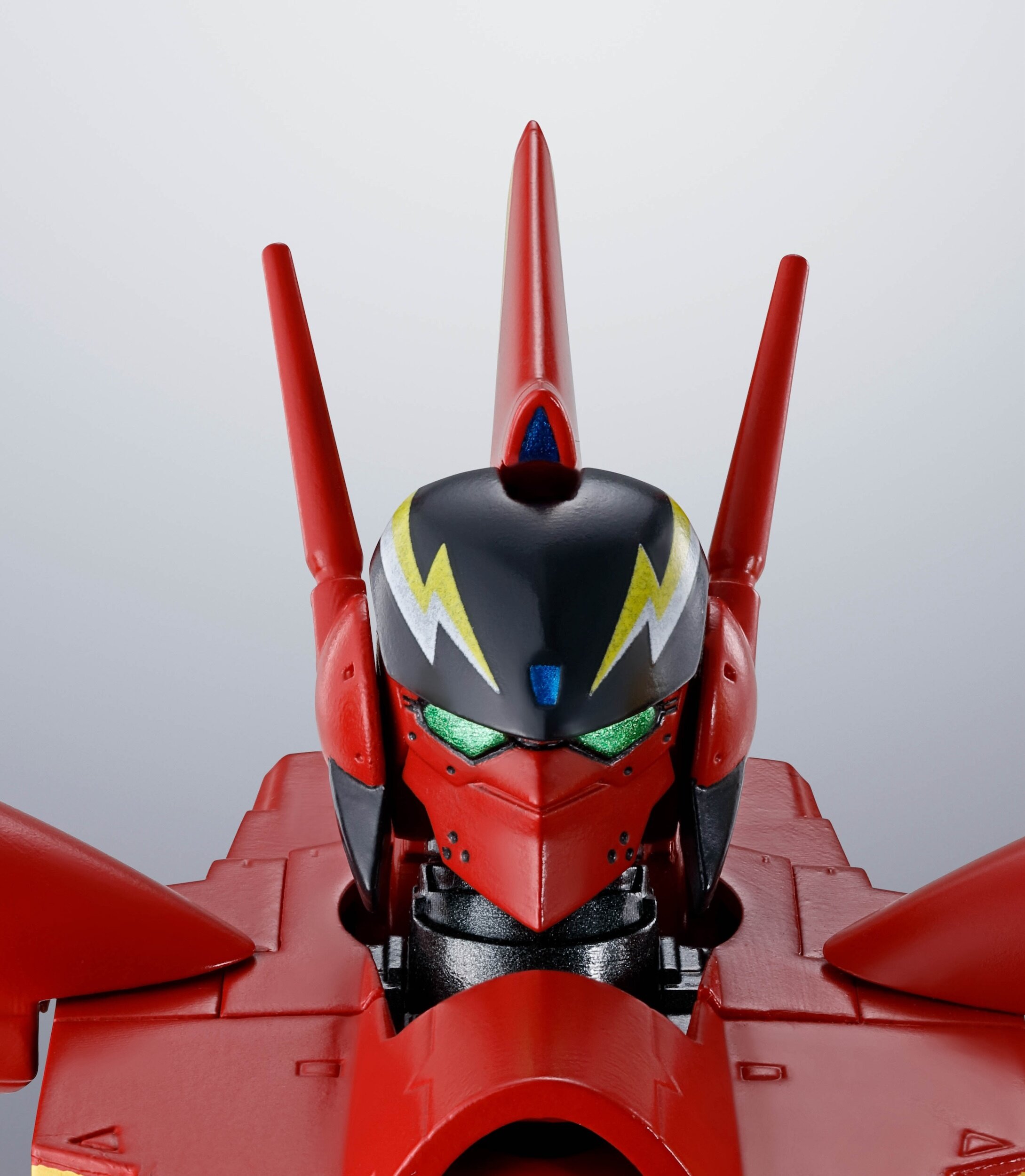 Hi-Metal R Macross 7 VF-19 Custom Fire Valkyrie: Bandai - Tokyo