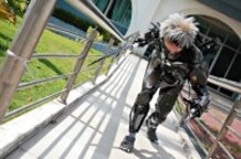 Metal Gear Rising - Raiden rushes 2