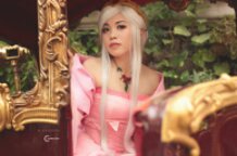 Miyumi Dilan cosplaying Lenessia Erharte Cowen of Log Horizon