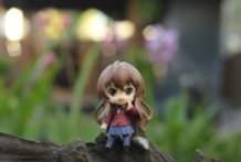 Nendoroid Aisaka Taiga (Dengeki Vers) in the Garden