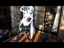 Life-sized "Hatsune Miku" made Paper