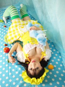maid girl cosplay