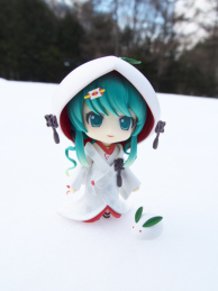 Snow Miku: Strawberry White Kimono Ver.