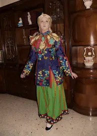 Alice Kingsley - Alice through the Looking Glass