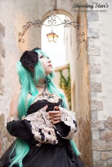 Everyone's Favorite Virtual Diva - Hatsune Miku!