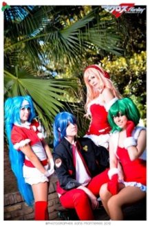 Have a Merry Macross Frontier Xmas