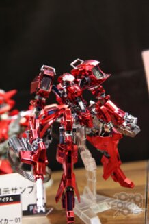 Over 200 Pictures from Wonder Festival 2013 Winter!