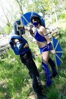 Sub-Zero and Kitana Mortal Kombat