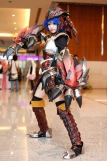 Rathalos Armor - Monster Hunter cosplay