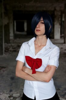 Tokyo Ghoul - Kirishima Touka - 01